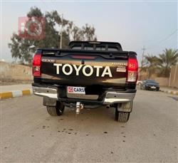 تويوتا هايلوكس